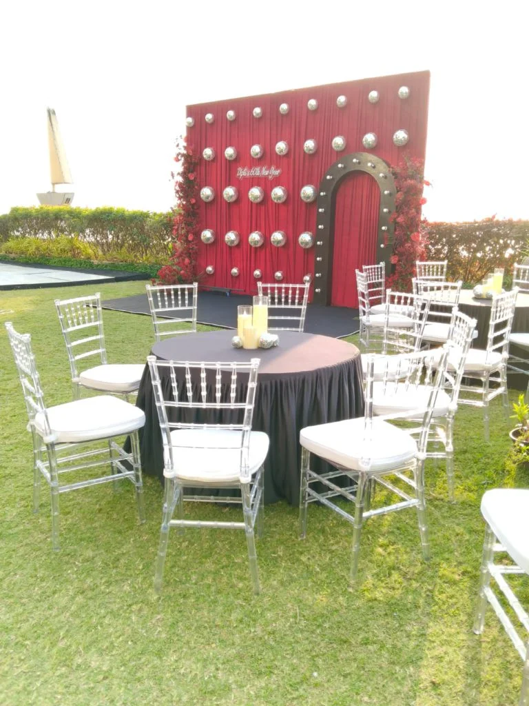 Crystal Chiavari Chair Setup