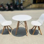 Dining Table - Round Setup